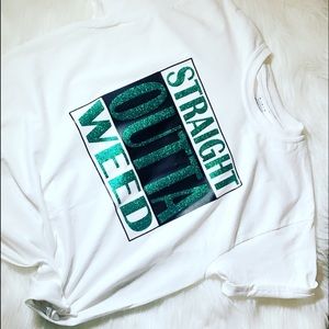 Straight outta weed T-shirt’s